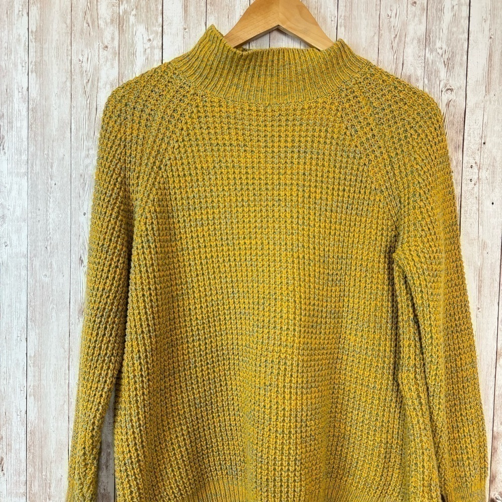BDG Urban Outfitters Waffle Knit Mock Neck Long Sleeve Pullover Sweater Size XS - Picture 3 of 12